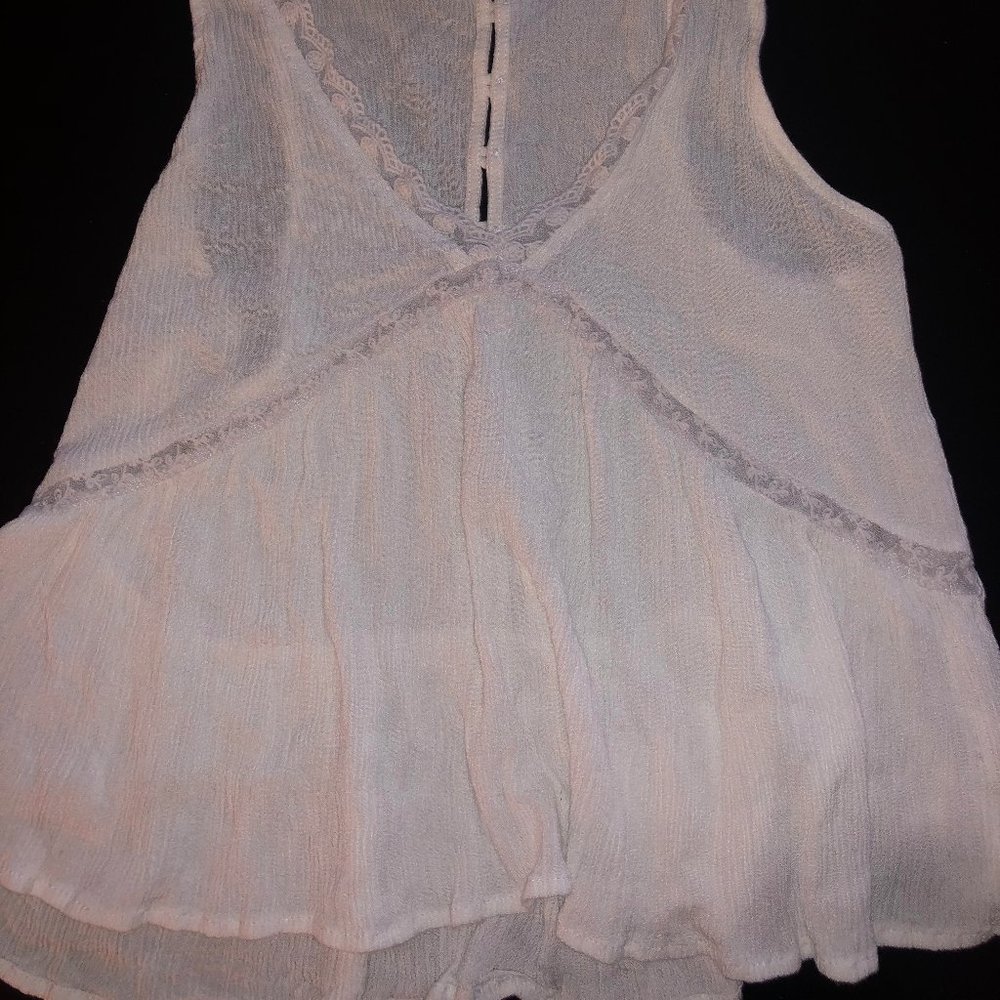 Kendall and Kylie White Top